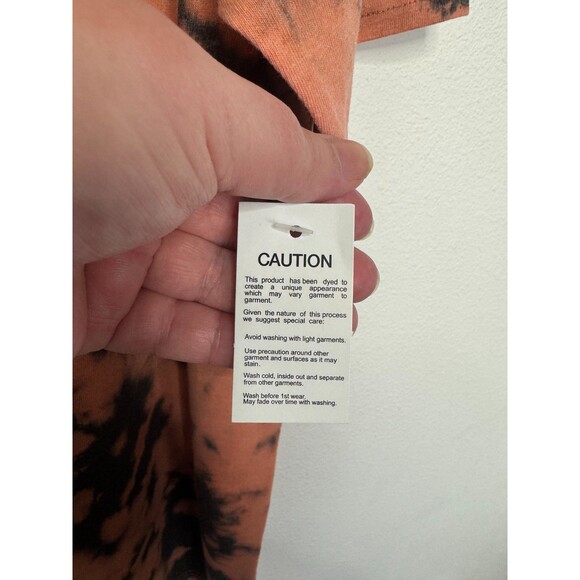 Urban Outfitters Desert Dreamer OS Peanuts Snoopy Halloween Orange T-Shirt NWT - Picture 4 of 7